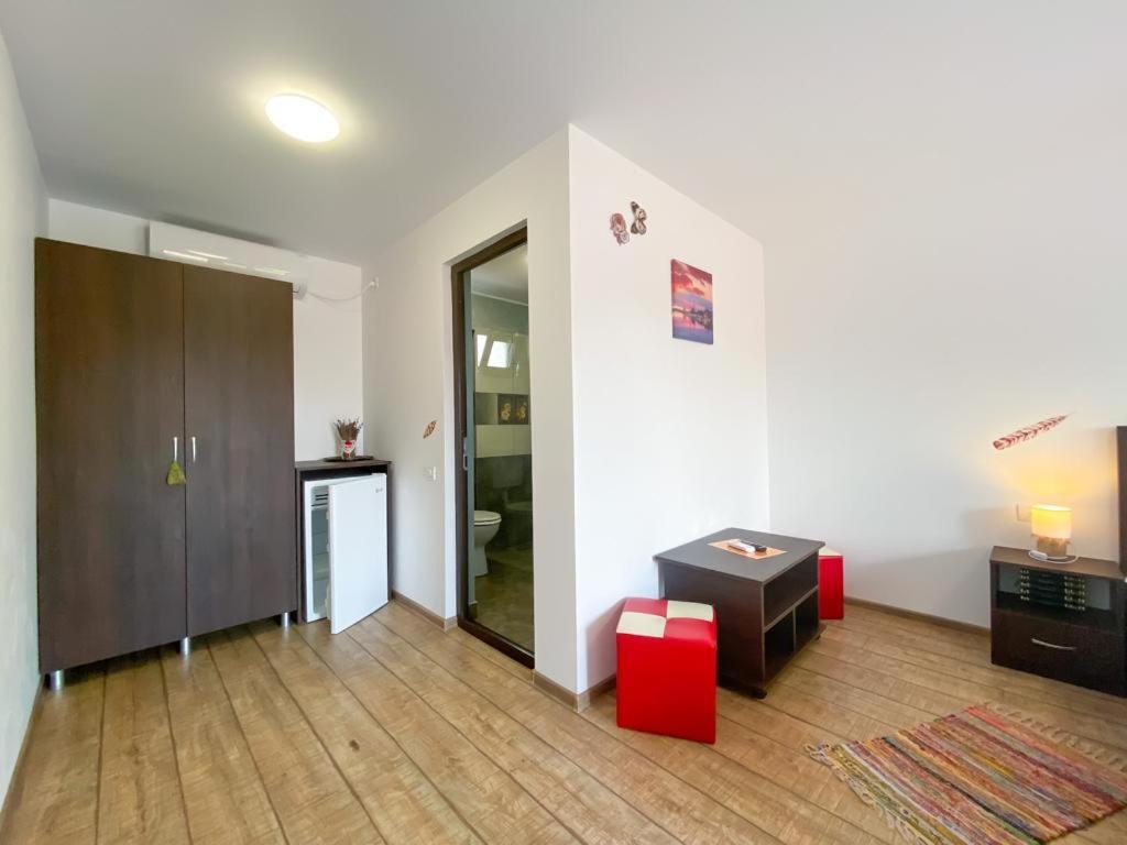 Casa Mura Două Mai Esterno foto